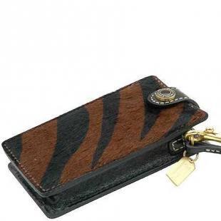 广州深圳手袋厂供应优质软皮汽车GPS皮套，专注皮革纺织工艺