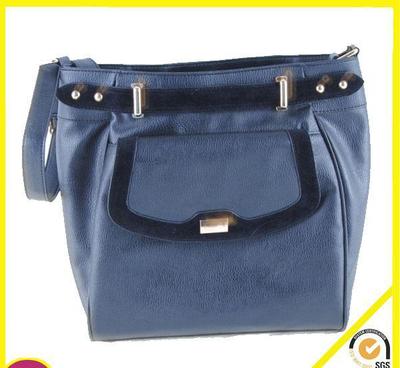 义乌女包工厂 专业订制，引领南美南非时尚手袋风潮